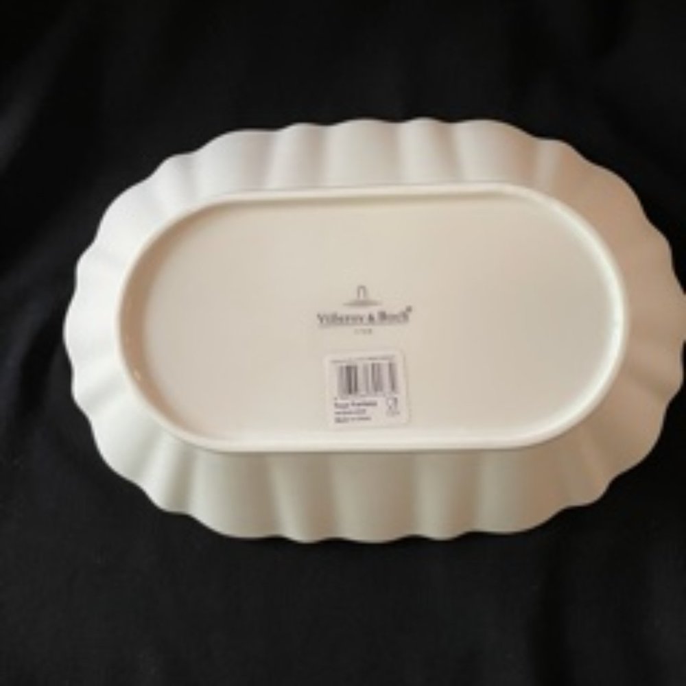 NWT Villeroy & Boch 11 Inch Oval Vegetable Dish - Picture 2 of 6